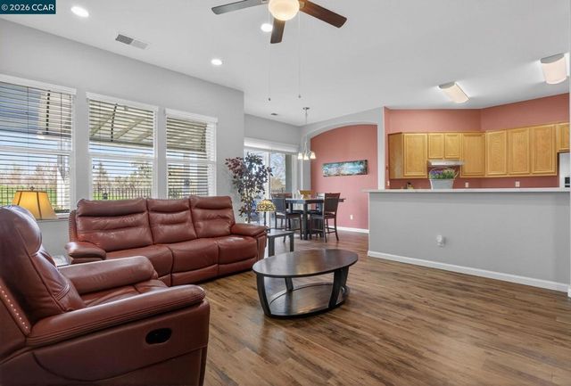 1528 Katy Way, Brentwood, CA 94513