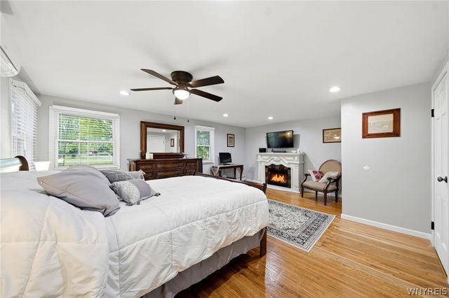 5241 William Street, Lancaster, NY 14086