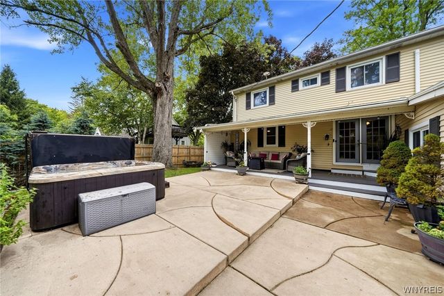 5241 William Street, Lancaster, NY 14086