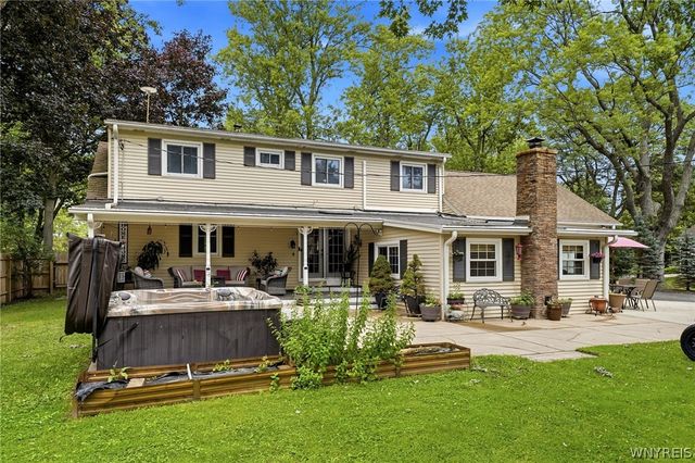 5241 William Street, Lancaster, NY 14086