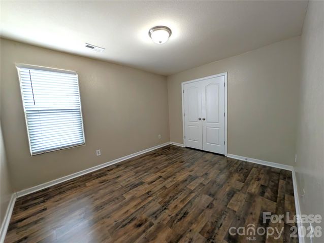 9223 Avery Meadows Drive, Charlotte, NC 28216