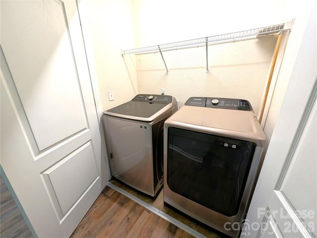 9223 Avery Meadows Drive, Charlotte, NC 28216