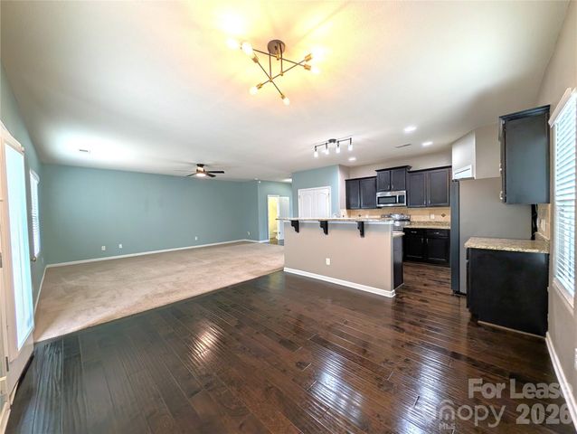 9223 Avery Meadows Drive, Charlotte, NC 28216