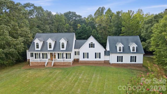 5881 Highway 557 Highway, Lake Wylie, SC 29710
