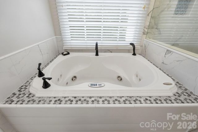 5881 Highway 557 Highway, Lake Wylie, SC 29710
