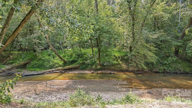 5881 Highway 557 Highway, Lake Wylie, SC 29710