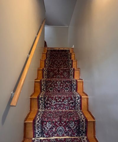 17 Farragut Avenue 2, Somerville, MA 02144