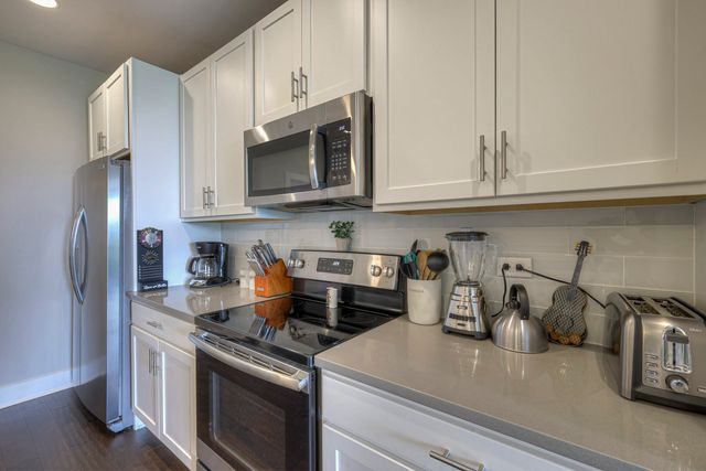 64 Fern Ave Unit 5, Nashville, TN 37207