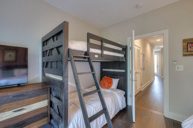 64 Fern Ave Unit 5, Nashville, TN 37207