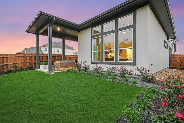 1316 South Brook DR, Leander, TX 78641