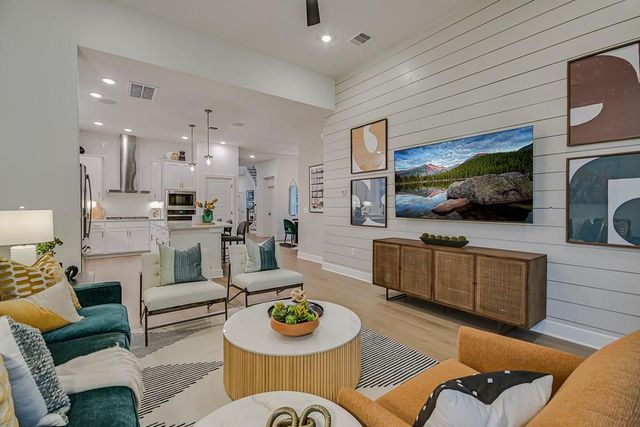 1316 South Brook DR, Leander, TX 78641