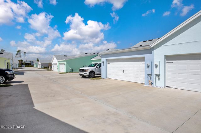 334 Gypsy Palace Lane, Daytona Beach, FL 32124