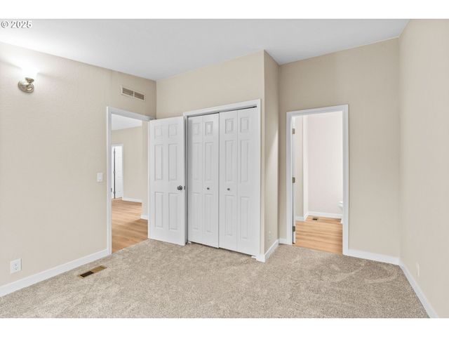 1202 N PARK Ave, Eugene, OR 97404