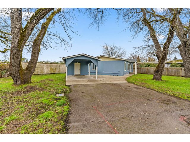 1202 N PARK Ave, Eugene, OR 97404