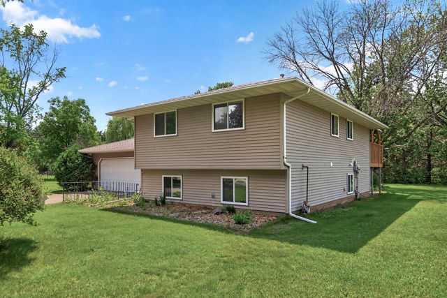 15730 Ferret Street NW, Anoka, MN 55303