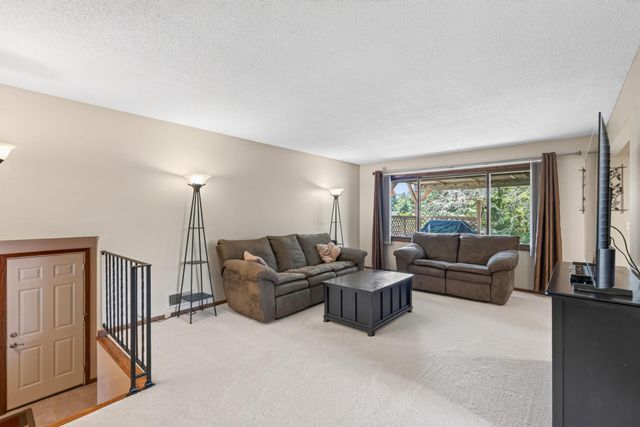15730 Ferret Street NW, Anoka, MN 55303