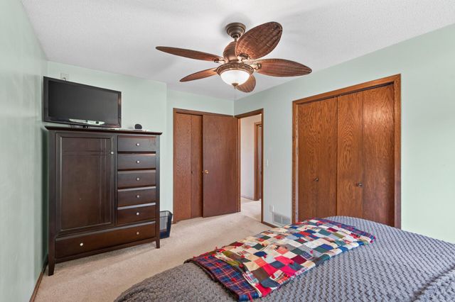15730 Ferret Street NW, Anoka, MN 55303