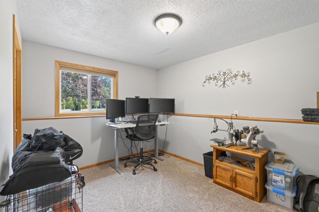 15730 Ferret Street NW, Anoka, MN 55303