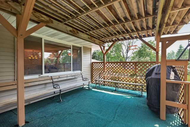 15730 Ferret Street NW, Anoka, MN 55303