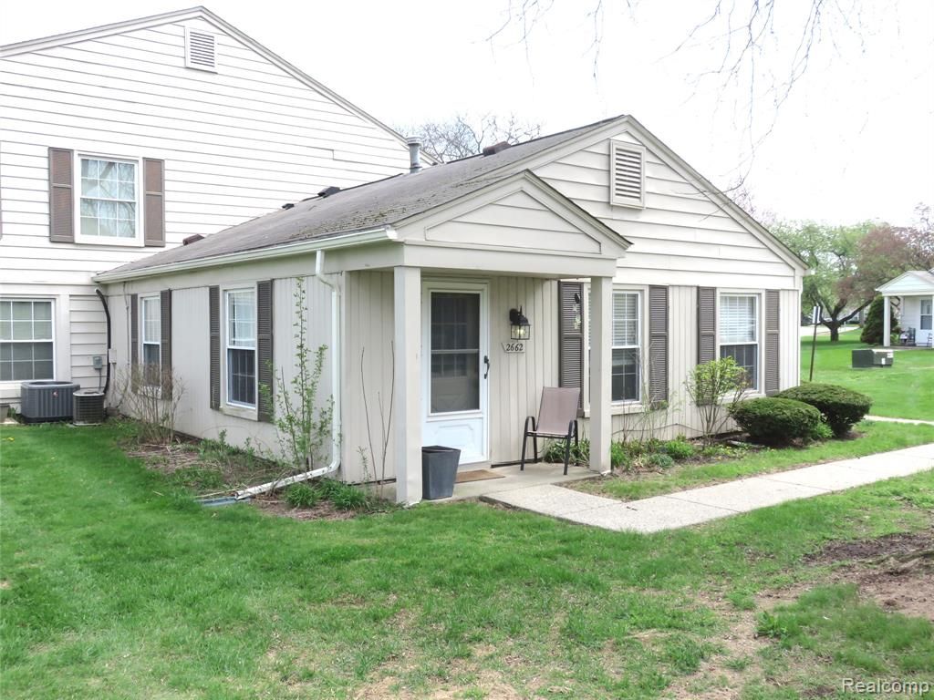 2662 Wildwood Court, Lake Orion, MI 48360