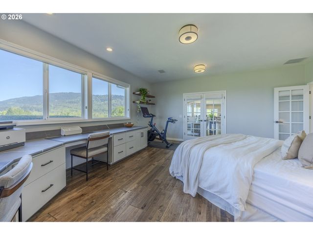 33685 VAN DUYN Rd, Eugene, OR 97408