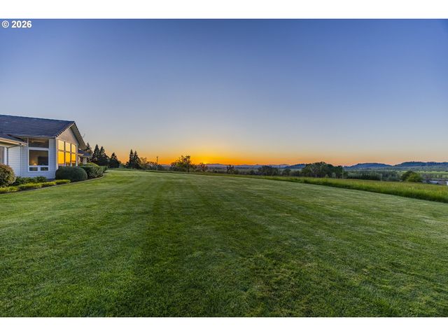 33685 VAN DUYN Rd, Eugene, OR 97408