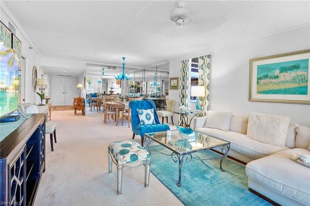 3100 Gulf Shore BLVD N 104, Naples, FL 34103