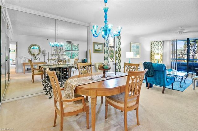 3100 Gulf Shore BLVD N 104, Naples, FL 34103