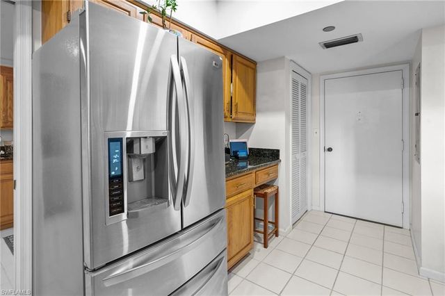 3100 Gulf Shore BLVD N 104, Naples, FL 34103