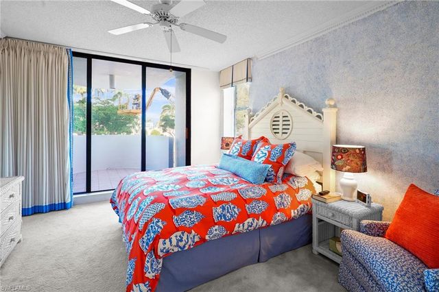 3100 Gulf Shore BLVD N 104, Naples, FL 34103