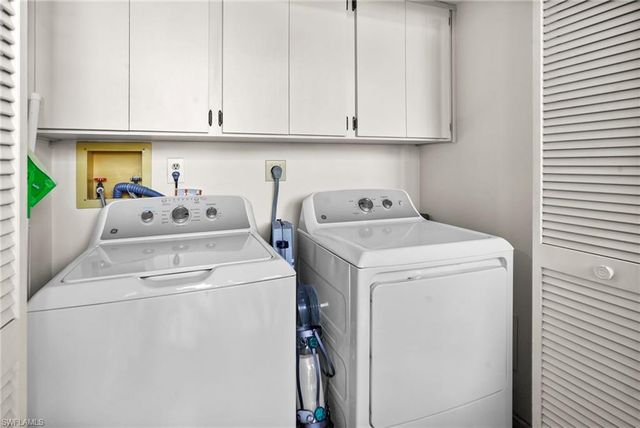 3100 Gulf Shore BLVD N 104, Naples, FL 34103