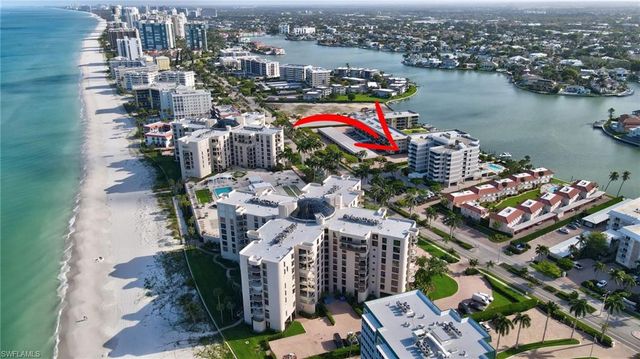 3100 Gulf Shore BLVD N 104, Naples, FL 34103