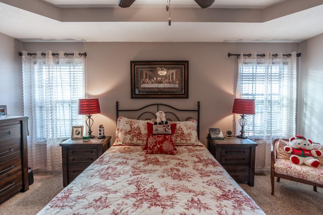 1905 W Springdale Street, Springfield, MO 65803