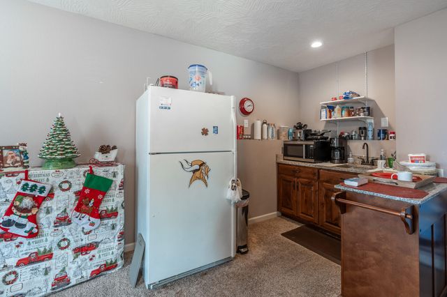 1905 W Springdale Street, Springfield, MO 65803