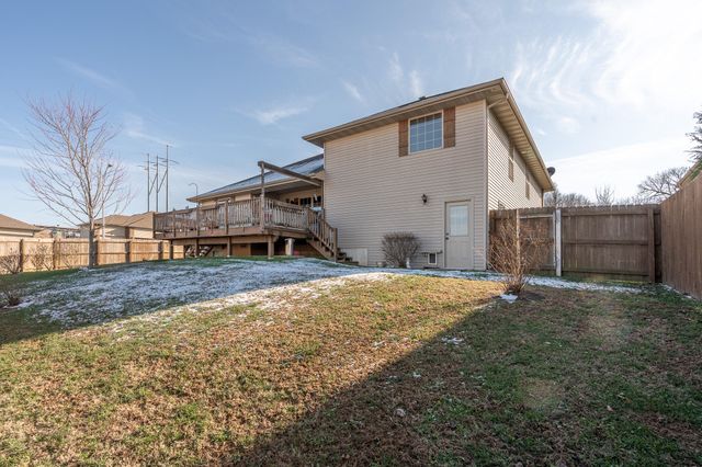 1905 W Springdale Street, Springfield, MO 65803