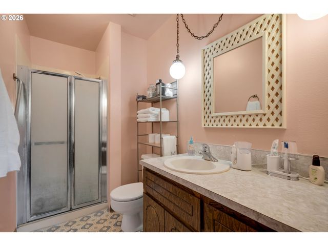 10801 Ne 39TH Ave, Vancouver, WA 98686