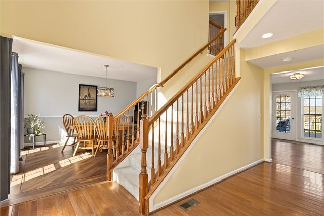 22 Nuthatch Drive, Henrietta, NY 14586