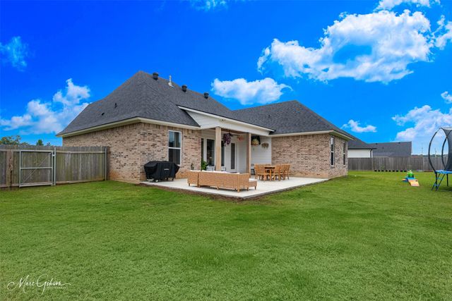 12 Forsythe Boulevard, Haughton, LA 71037