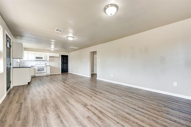 2828 SW 30th Street, Oklahoma City, OK 73119