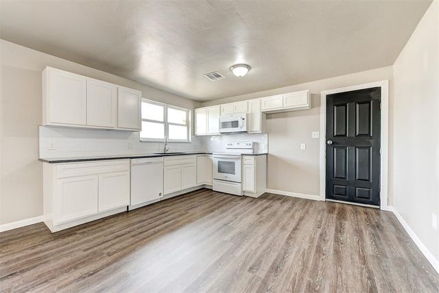 2828 SW 30th Street, Oklahoma City, OK 73119