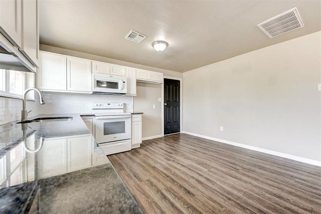 2828 SW 30th Street, Oklahoma City, OK 73119