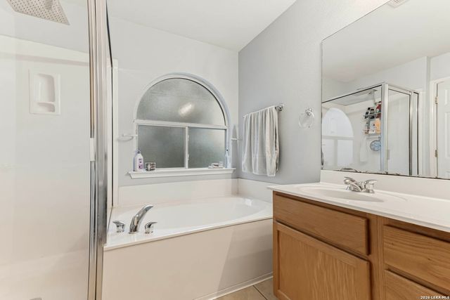 10635 Arabian Sands, San Antonio, TX 78254