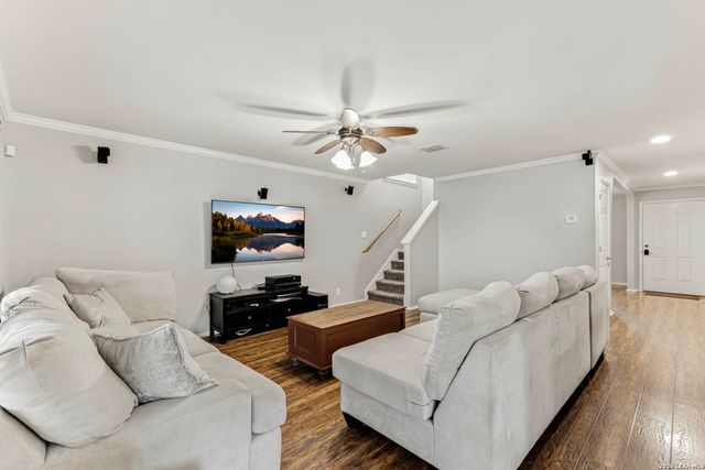 10635 Arabian Sands, San Antonio, TX 78254