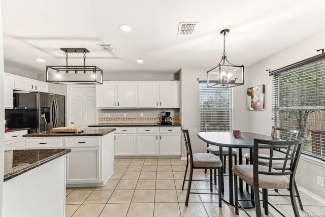 10635 Arabian Sands, San Antonio, TX 78254