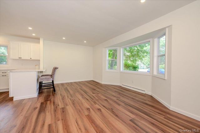 17 Lake Prom, Ronkonkoma, NY 11779
