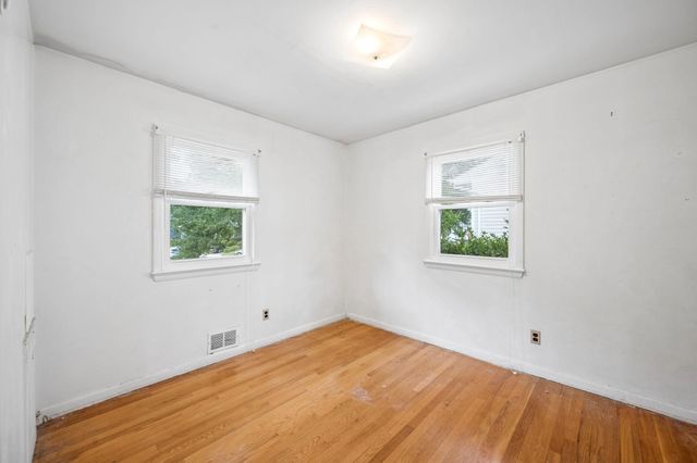 5711 OSAGE ST, College Park, MD 20740