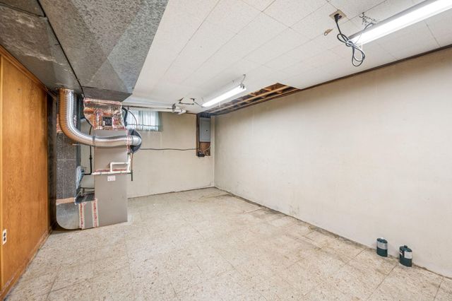 5711 OSAGE ST, College Park, MD 20740