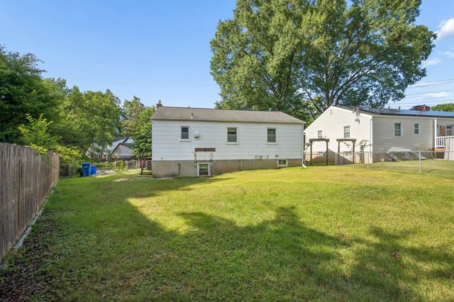 5711 OSAGE ST, College Park, MD 20740