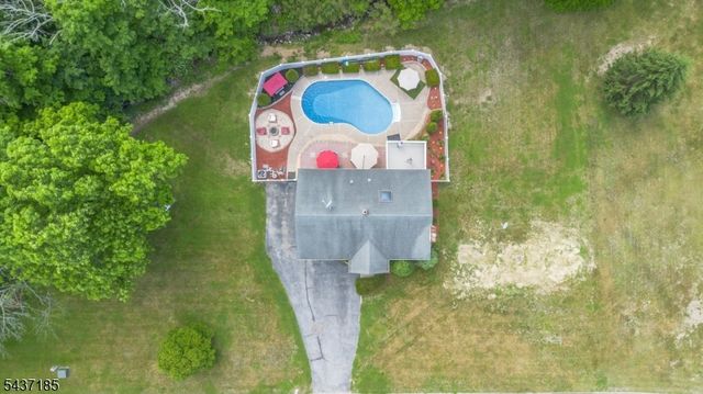 6 Southfield Dr, Wantage Twp., NJ 07461