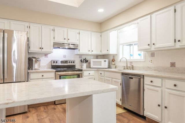 6 Southfield Dr, Wantage Twp., NJ 07461